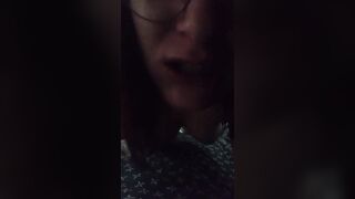 Mi manda questo video mentre sono in ufficio