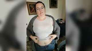 Moglie italiana cicciona esce le tettone