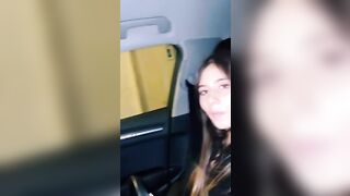 Giada come ti sei vestita? SE VUOI GIOCO CON LE TUE PALLE