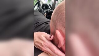 Sono bastati due colpi di lingua per venire