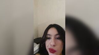 Diciottenne italiana fica si masturba