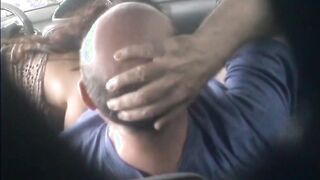 Pompino moglie cuckold a vecchio in macchina