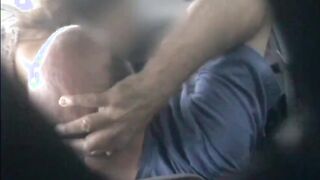 Pompino moglie cuckold a vecchio in macchina