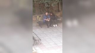 Tieni il cazzo nei pantaloni viscido