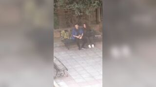 Tieni il cazzo nei pantaloni viscido