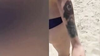 Diciottenne italiana succhia il cazzo a fidanzato nero