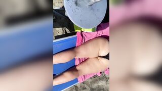 Estate 2021 moglie in spiaggia