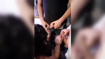 Succhia tete video porno su ItPornIt