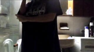 Alessia si spoglia nuda che troia