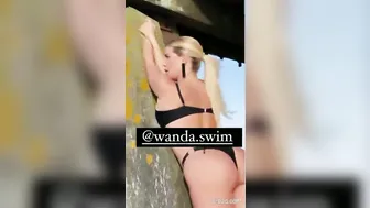 Wanda Nara in bikini