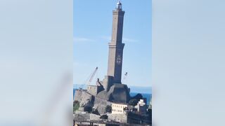 Flash culo da Genova