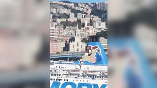 Flash culo da Genova