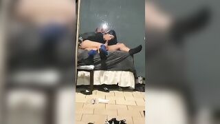 Bocchino allo specchio amatoriale