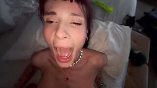 Influencer fa sesso con Milf romana