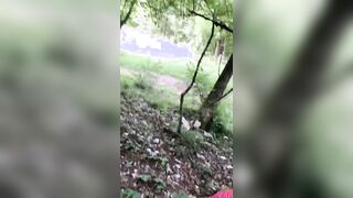 Marina la pompinara trentina succhia cazzone all'aperto