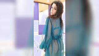 Valentina Nappi stile fata turchina