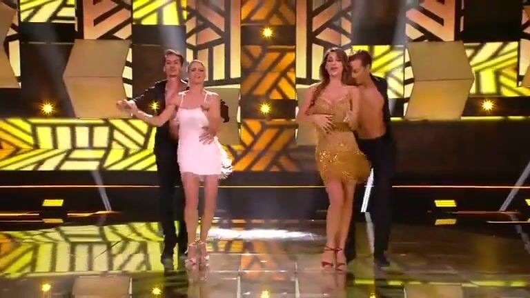 Michelle Hunziker e Anna Tatangelo balletto hot