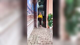 Outfit settimanale della divina Anna Falchi