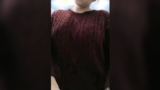 La mia ragazza 18 enne mi manda questo video