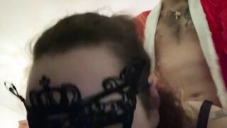 Chaiavata di Natale coppia italiana moglie a pecorina