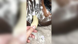 La fica nera e burrosa di mia moglie