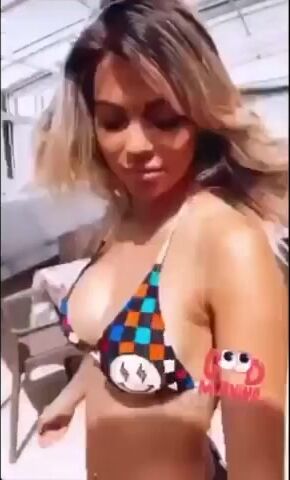 Ludovica Pagani influencer italiana con culo stupendo