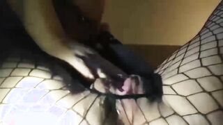 Dai vieni troia URLA PUTTANA