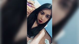 Francesca Palma giovane pornostar italiana fa gli auguri