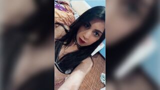 Francesca Palma giovane pornostar italiana fa gli auguri