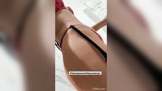 Capodanno in relax per la divina Maria Monsè