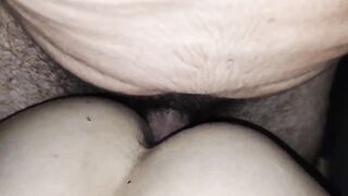 Sborrata sulla schiena