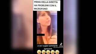 Prendere il microfono per un cazzo non è da tutte