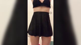 Flash fica ragazza italiana