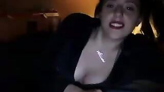 Trio a casa mia con due mie amiche zoccole