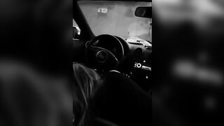 Amatoriale pompino in macchina COLLEGA PUTTANA