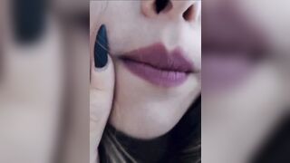 Sborrami in bocca fammi sentire la tua puttana in calore