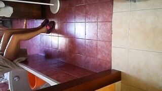 Mia moglie non sa di essere ripresa