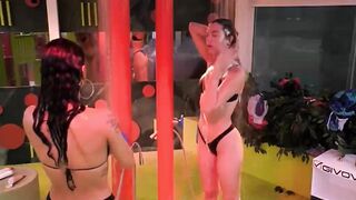 Soleil e Lulu doccia al grande fratello vip