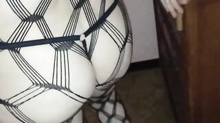 Nel culetto Nico in calze a rete