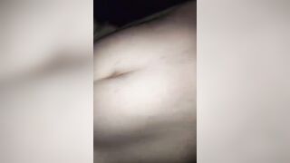 Moglie tettona sextape mentre scopa