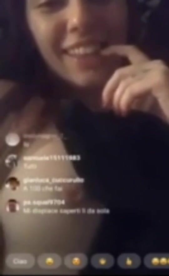 Sarei sprecata a fare la pornostar! VOLETE LE TETTE?ECCOLE