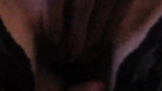 Si mi piace - Masturbando mia moglie Lea