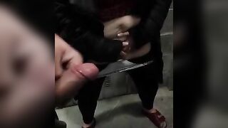 CI MASTURBIAMO INSIEME IN CANTINA