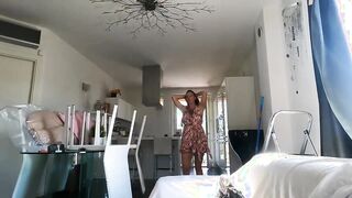 Priscilla Salerno scopa fan a San Valentino