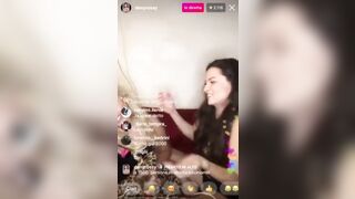 Diciottenni toscane limonano su Periscope