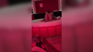 Al club scambisti mia moglie si fa chiavare e io mi sego