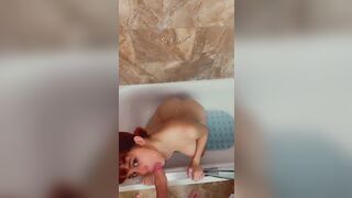 Pompino giovane fidanzata schiaffeggiata