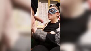 HAI IL CAZZO CICCIOTTO PORSSO SUCCHIARTELO?