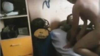 Studente napoletano 18 enne si fa sverginare da amica di sua mamma