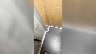 Priscilla Salerno POMPINO IN ASCENSORE E SESSO ANALE